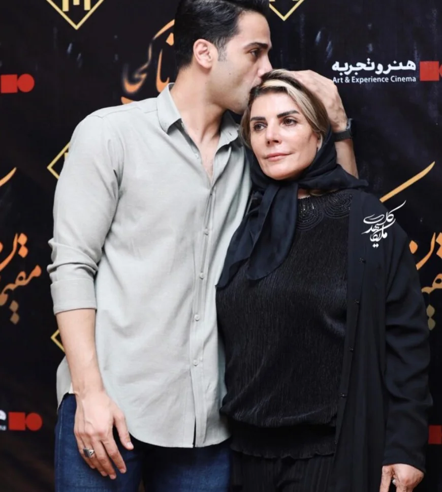 مادر آرمان درویش