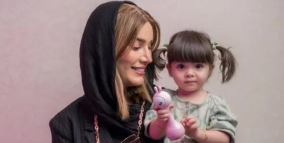 حاضر جوابی متین ستوده به مادرشوهرش؛ بچه دار نمیشم اندامم بهم میخوره - تصویر شاخص