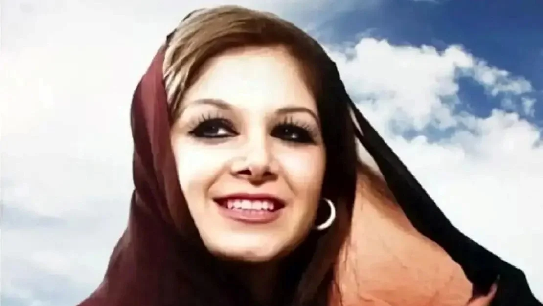 سفر در زمان| پوری بنایی با شورانگیز طباطبایی و پسرش در سال ۹۸ - تصویر شاخص