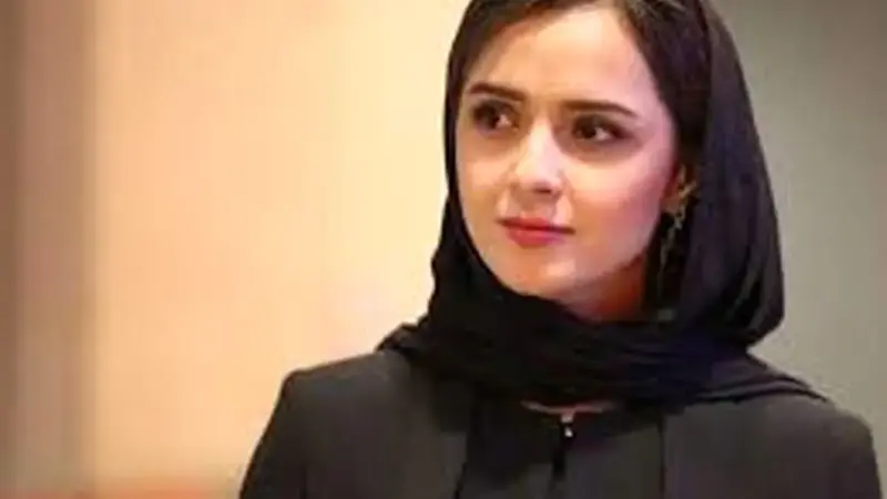 سفر در زمان؛ عکسی خاص از ترانه علیدوستی در پشت‌صحنه شهرزاد؛ عکس خاص خانم بازیگر در کنار دختر و پدرش