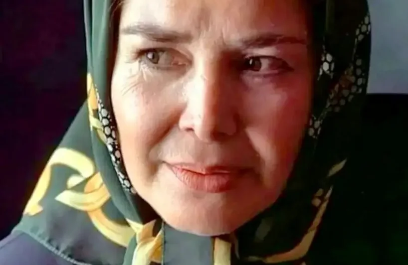 عکس| سفری در زمان؛ چهره حیرت‌انگیز آفرین عبیسی در ۱۹ سالگی؛ سال ۴۹ - تصویر شاخص