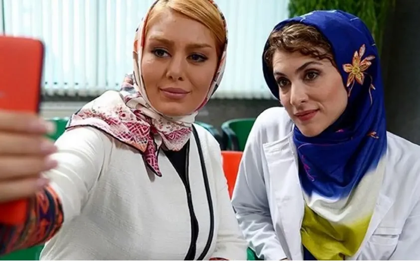 عکس| تصویری خاص از سحر قریشی با لباس عروس در کنار این مرد خوشتیپ - تصویر شاخص