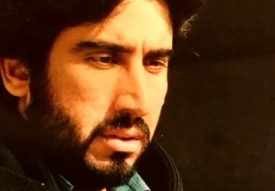 عکس| سفر در زمان؛ «علی» سریال آینه عبرت (محمود دینی ) در کنار سعید راد؛ سال 86 - تصویر شاخص