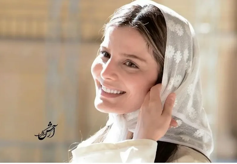 عکس| تصویری از تغییرات «غزاله اکرمی» یک سال بعد از قسمت 59 سریال «سوجان» - تصویر شاخص