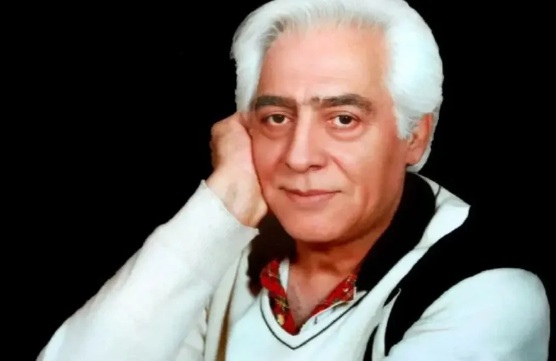 عکس| سفر در زمان ؛ نگاهی نایاب به محمدعلی فردین در سال‌های پایانی دهه ۷۰ - تصویر شاخص