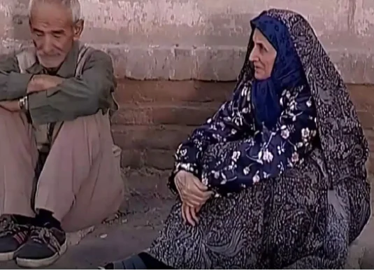 تصویری نایاب از خانم شرفی در نهمین فیلم سینمایی‌اش؛ بازگشت به سال 80 با پروین میکده