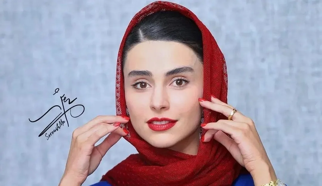 لاله مرزبان در ایتالیا - تصویر شاخص