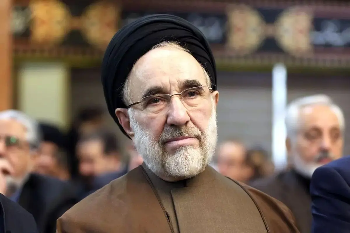 هشدار سیدمحمد خاتمی: آینده کشور باید بر اساس نیازها و ضرورت‌های حیاتی امروز بنا شود - تصویر شاخص