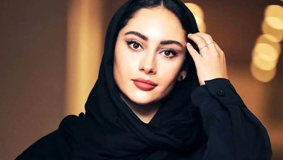 ترلان پروانه با حجاب دیده نشده در جوانی؛ چهره قبل عمل او را دیده‌اید؟