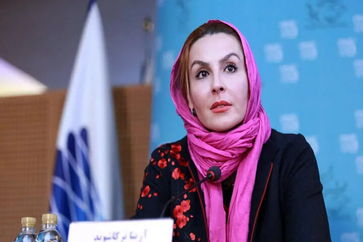 آزیتا ترکاشوند به سیم آخر زد/ تعجب خانم بازیگر از خوشحالی بعضی از مردم از جنگ