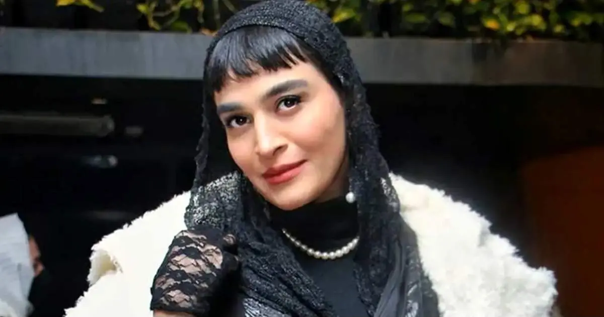 استایل جذاب اندیشه فولادوند در کنار ناصر ملک‌ مطیعی؛ با رژ قرمز چه زیبا شده - تصویر شاخص