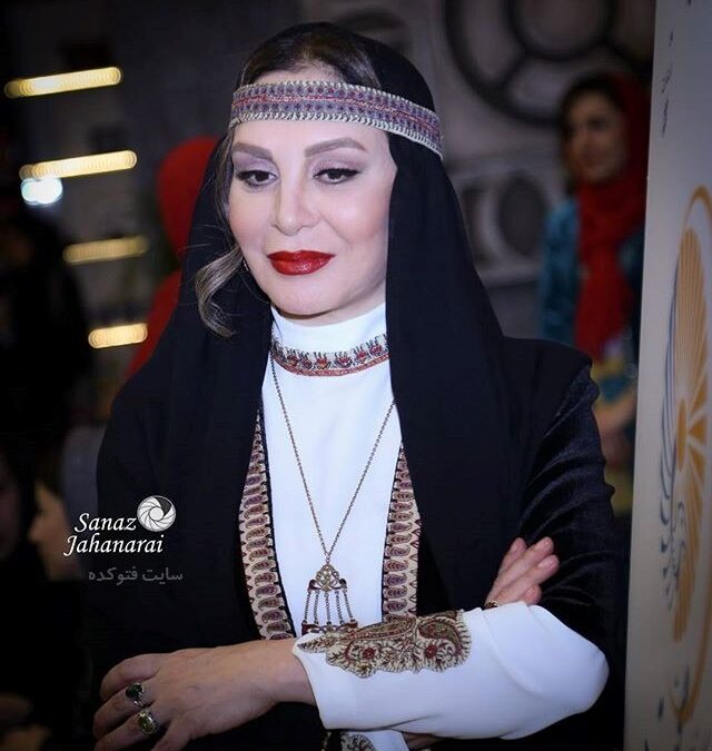 افسانه بایگان با چادر در 33 سالگی کنار جمشید مشایخی؛ شبیه 20 ساله‌هاست