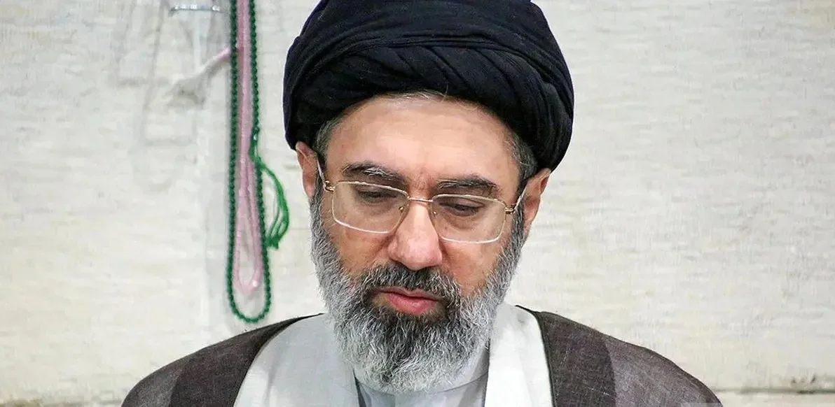عکس های خانوادگی مجتبی خامنه ای رهبر پر از ساده زیستی