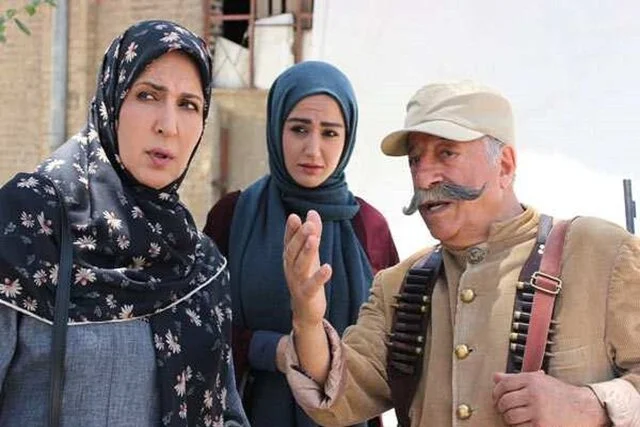 عکس خانوادگی فاطمه گودرزی با پسر و عروسش در سفر خاطره انگیزشان به اصفهان