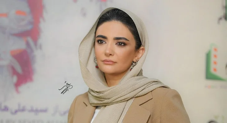 عکس | ژست عاشقانه لیندا کیانی/ خانم بازیگر در اوج زیبایی غوغا به پا کرد - تصویر شاخص