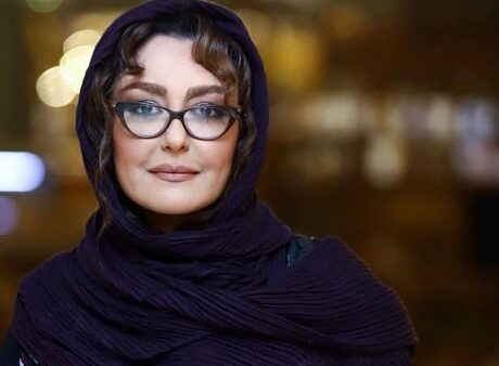 تیپ و چهرۀ «شقایق فراهانی»در جشن حافظ؛ 30 سال پیش - تصویر شاخص