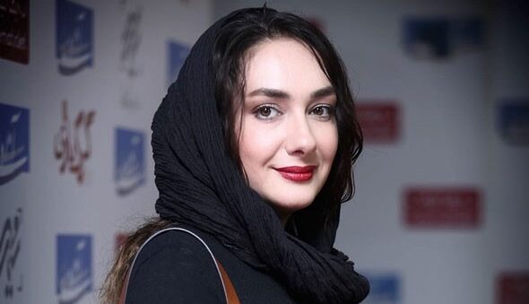 نگاهی به دکوراسیون جذاب خانه هانیه توسلی؛ خانم بازیگر چقدر گربه داره - تصویر شاخص