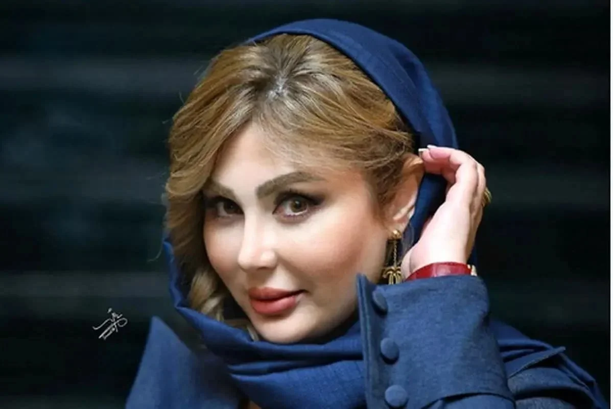 نیوشا ضیغمی با لباس عروس و در کنار مریم امیرجلالی؛ سال 94 - تصویر شاخص