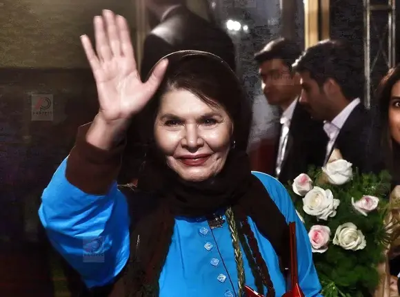 چهرۀ «هما روستا» در 47 سالگی در فیلم «کودکانی از آب و گل»