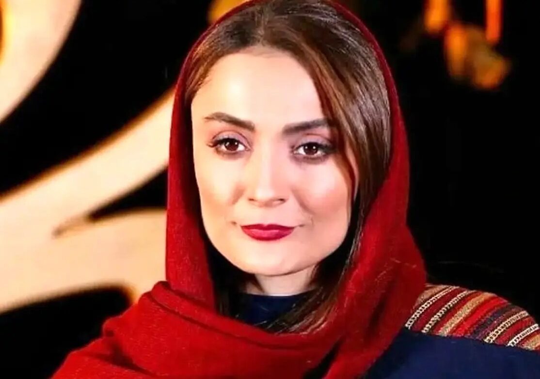 موتور سواری السا فیروزآذر وسط تهران خبرساز شد + عکس - تصویر شاخص