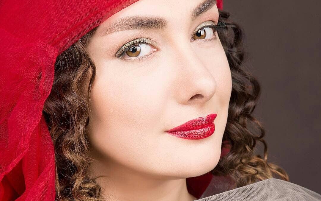 تیپ و ژست جنجالی «هانیه توسلی» 9 سال قبل در «خشم و هیاهو»