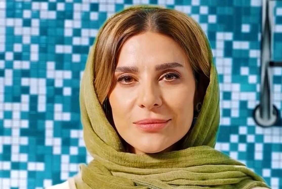 چهرۀ سحر دولتشاهی باموی فرفری در اتاق گریم + عکس - تصویر شاخص