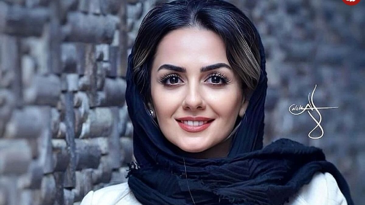 سلفی بیتا سحرخیز با موهای بلوند در تفریح شبانه جنجالی شد!