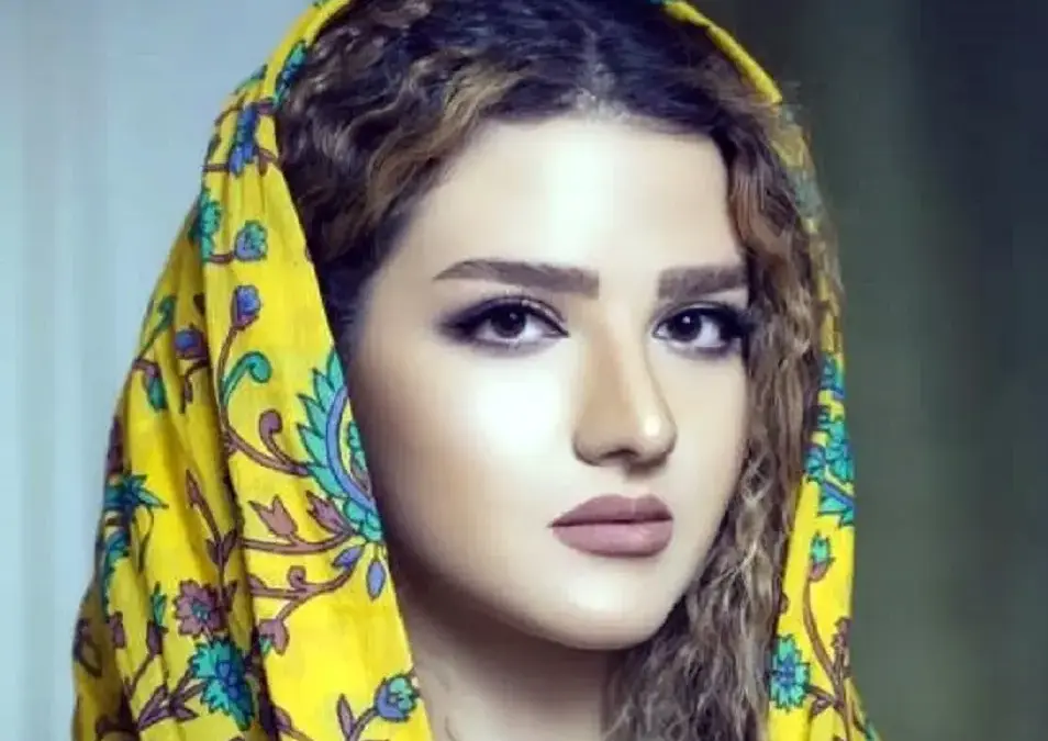 سفر زمان| «روژان آریامنش» در کنار «رضا رویگری»؛ اوایل دهۀ 80