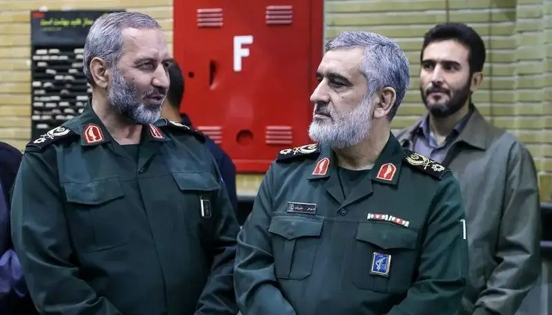 بیوگرافی سردار سید مجید موسوی جانشین شهید حاجی‌زاده در سپاه هوافضا + عکس ها - تصویر شاخص