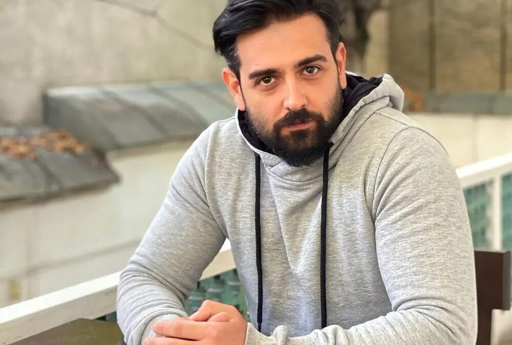 عکس| بیوگرافی امیرحسین آرمان؛ احمد سریال هزارتو کیست؟ + عکس همسر و مادر جذاب ترین پسر سینمای ایران