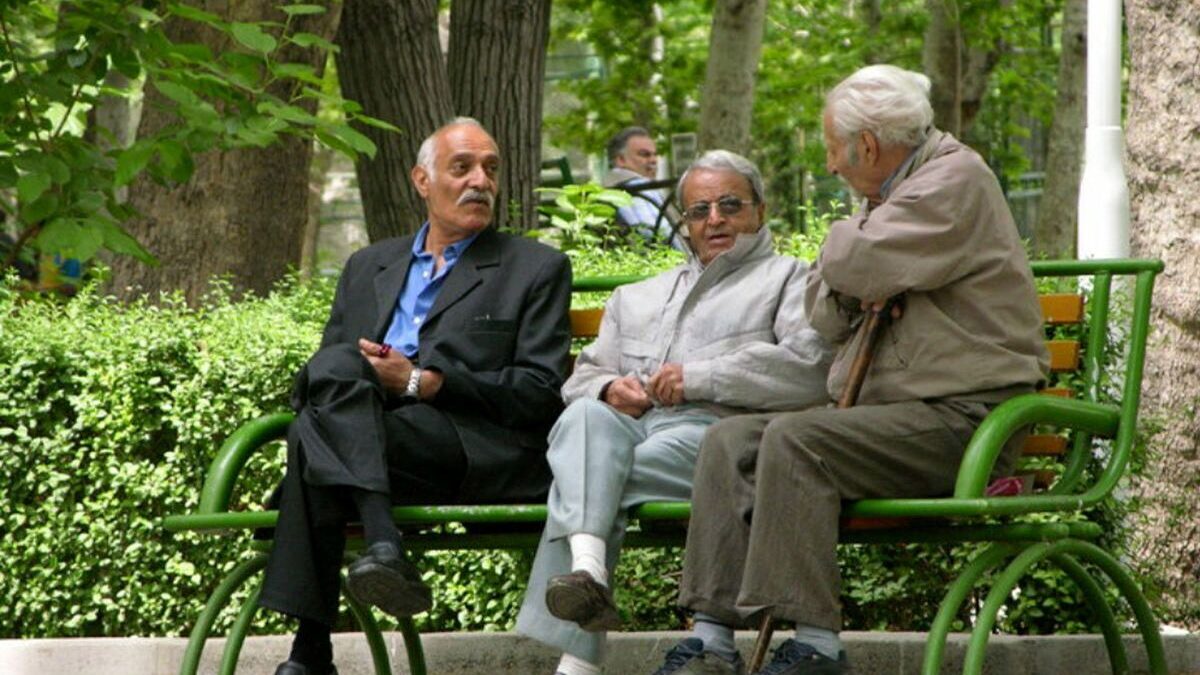 خبر خوش برای بازنشستگان درباره بیمه تکمیلی
