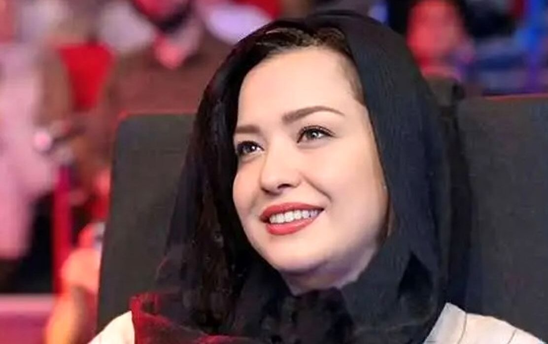 مهراوه شریفی‌نیا و حدیث میرامینی در دوران جوانی با استایل بامزه + عکس - تصویر شاخص