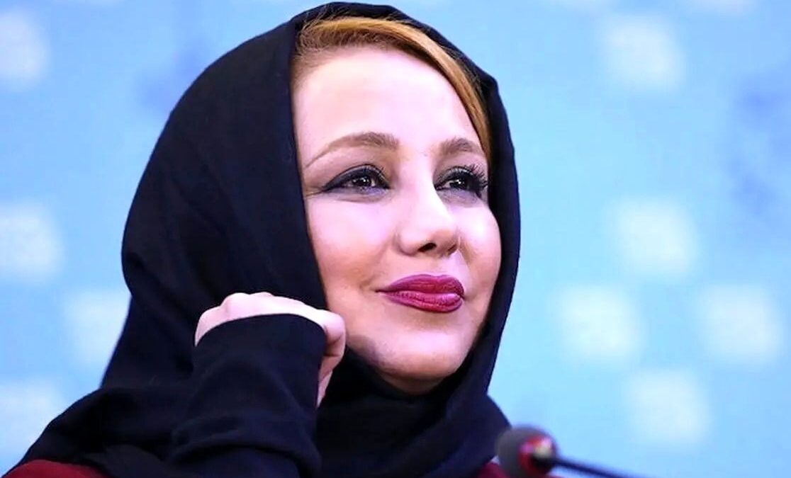 استایل مشکی و جذاب بهنوش بختیاری و رویا نونهالی در سلفی جلب توجه کرد