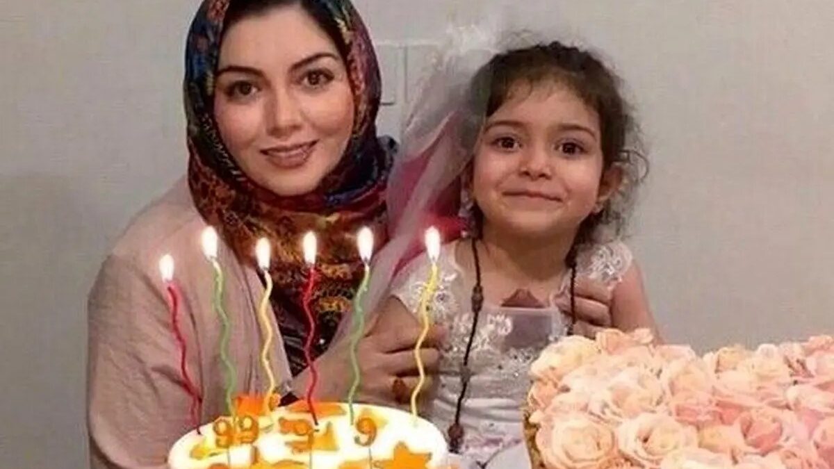 عشق بی‌پایان احسان کرمی به همسر مرحومش آزاده نامداری + عکس