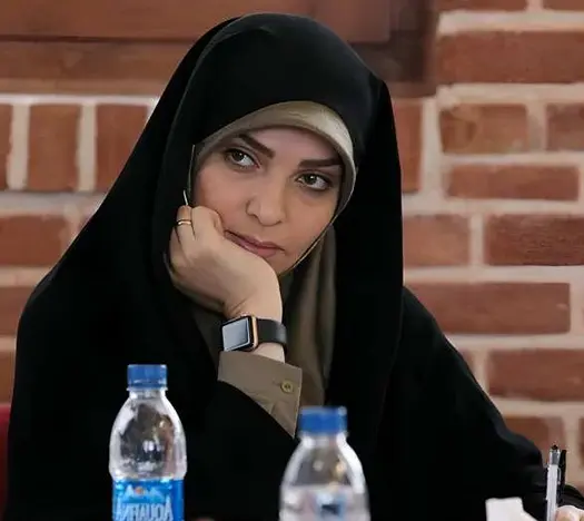 تصاویر| بیوگرافی و حواشی زندگی راحله امینیان (مجری باحجاب صدا و سیما) و همسر معروفش علیرضا کنگرلو