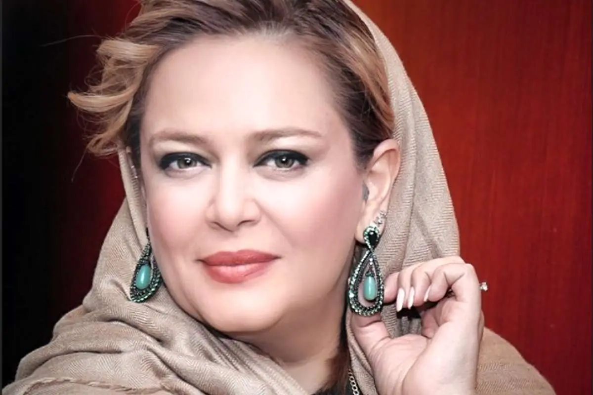 بهاره رهنما با موی شرابی دوباره تغییر چهره داد؛ خانم بازیگر چرا همش عوض میشه؟ - تصویر شاخص