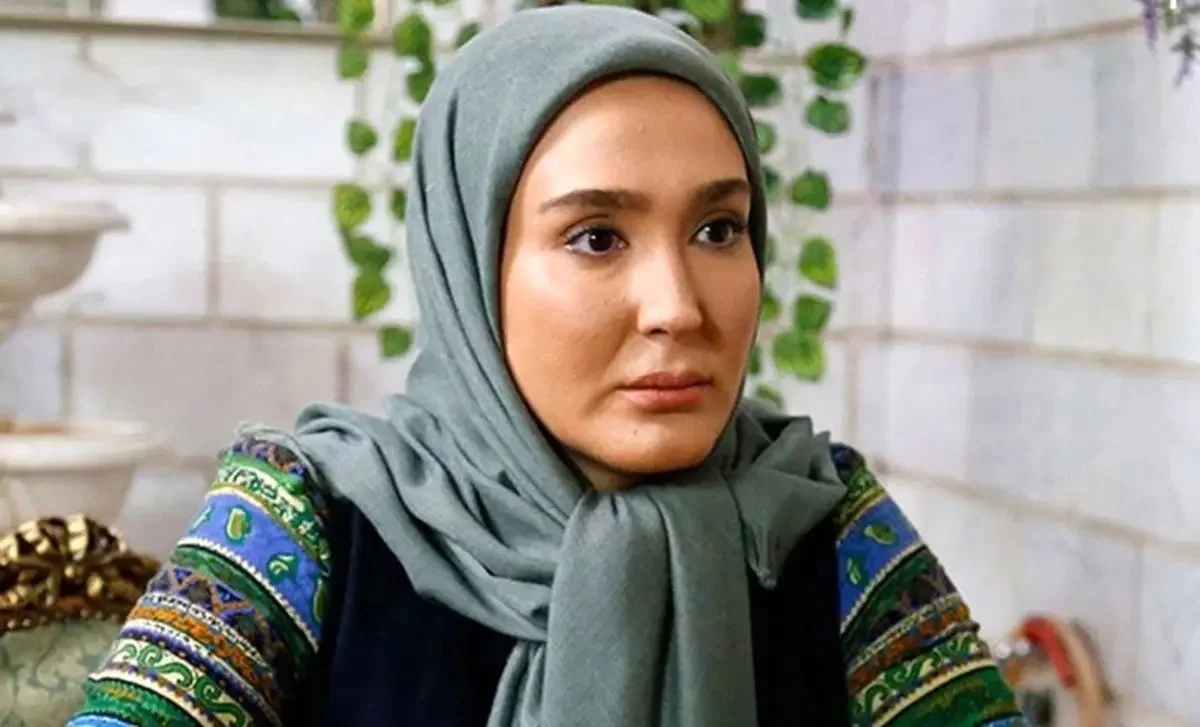 تصاویر سنگ مزار زهره فکور صبور؛ روحش شاد و یادش گرامی - تصویر شاخص
