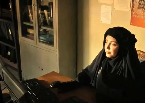 عکس| سفر در زمان؛ «ام جمیله» بازیگر خارجی سریال بیگانگان در 29 سالگی؛ سال 99