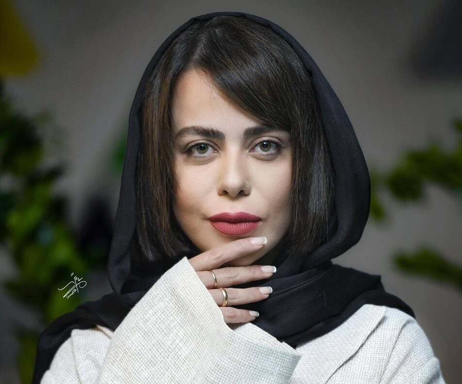 بدشانسی الهام اخوان وسط جنگ رمضان: من دقیقا سه ماه است که پایم شکسته - تصویر شاخص