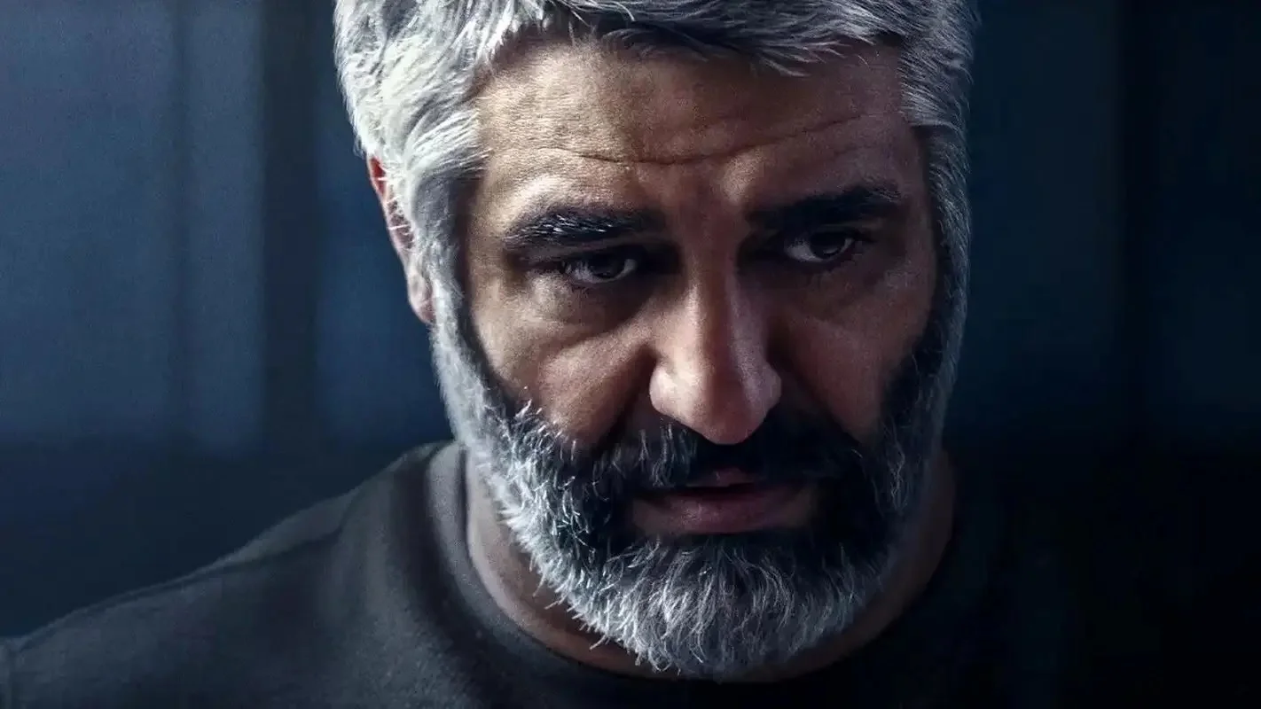 اولین فیلم از حضور پژمان جمشیدی در دادگاه / اتهام تجاوز ثابت شد؟ - تصویر شاخص