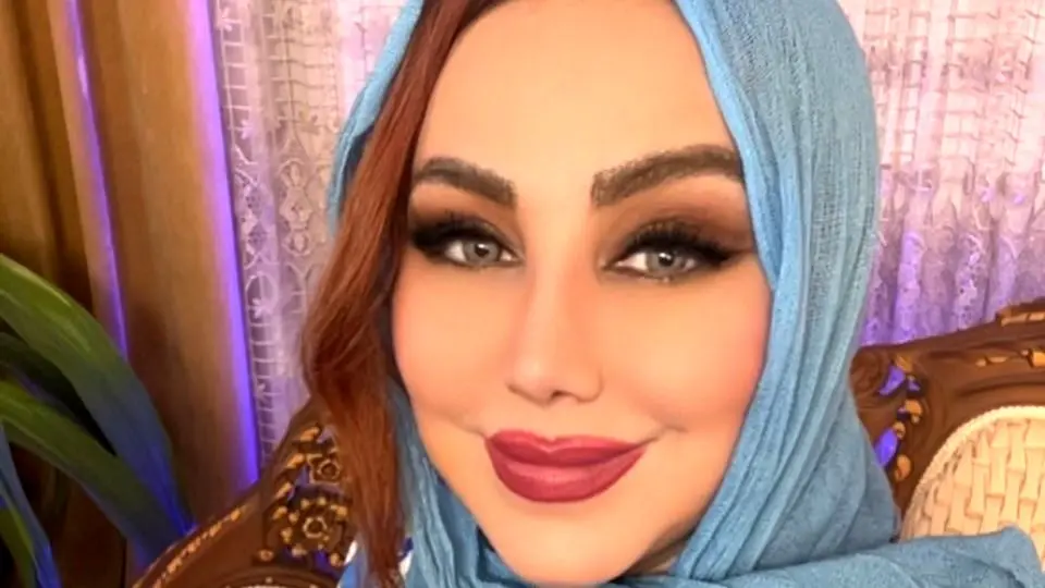 بهنوش بختیاری نچرال بودنش را توصیف میکند / من با همه فرق دارم - تصویر شاخص