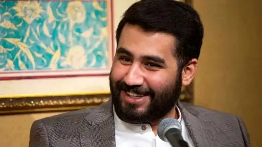 عکس| بیوگرافی و حواشی زندگی خصوصی کربلایی حسین طاهری مداح ایرانی و همسرش - تصویر شاخص
