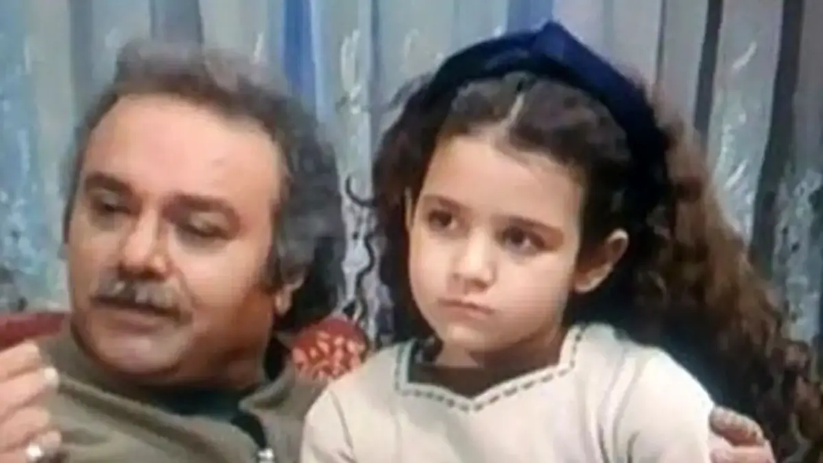 عکس| تغییر چهره روژان آریامنش مهشید در سریال «خوش رکاب» در ۲۶ سالگی؛ تحولی حیرت‌انگیز بعد از دو دهه!