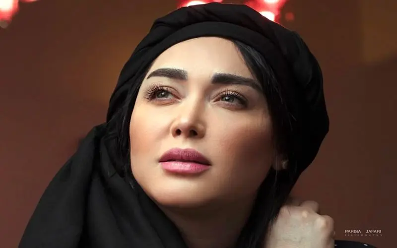 سارا منجزیپور