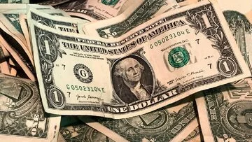 قیمت رسمی دلار و انواع ارزها امروز شنبه 12 اردیبهشت - تصویر شاخص