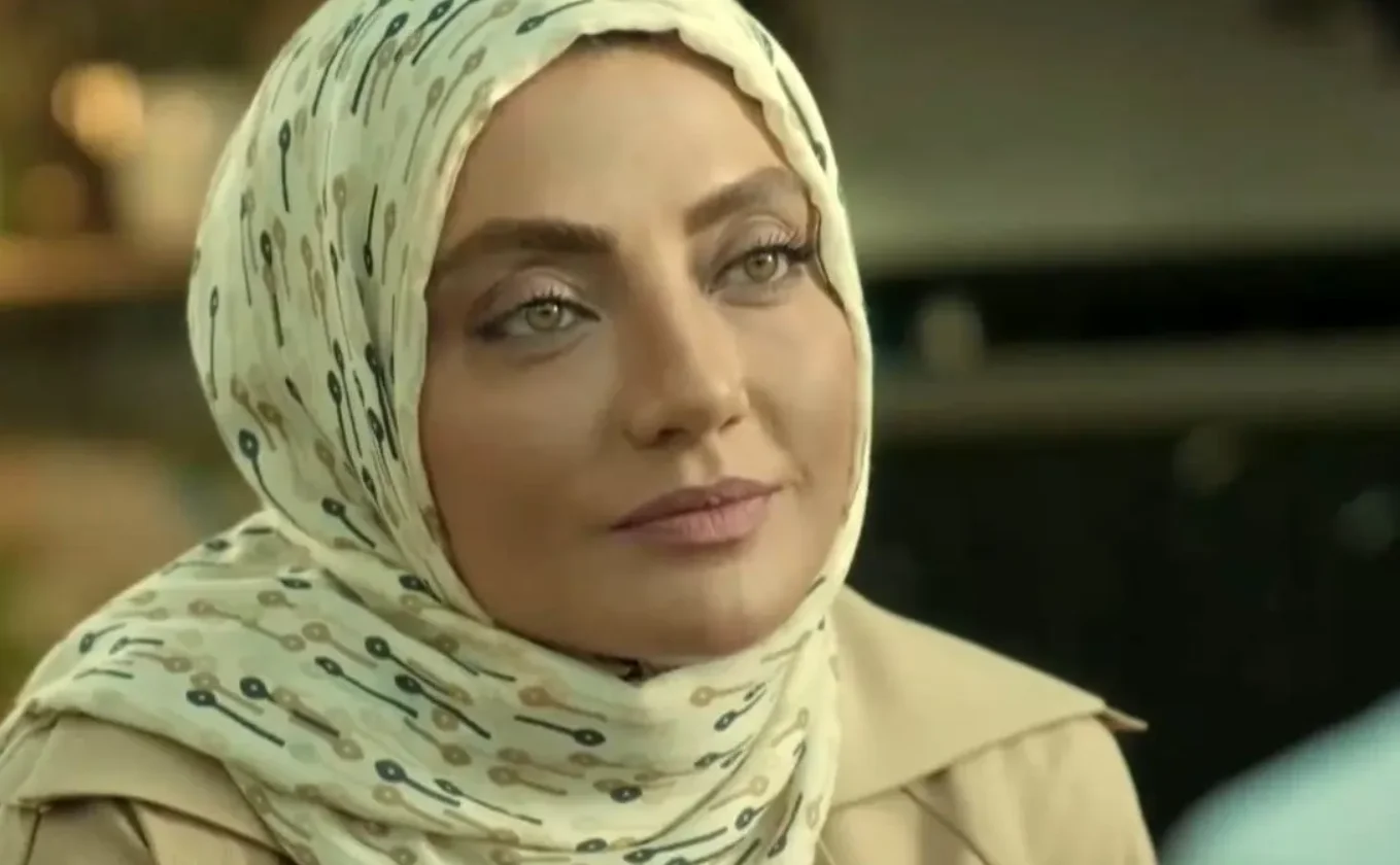 هلن نقی لو