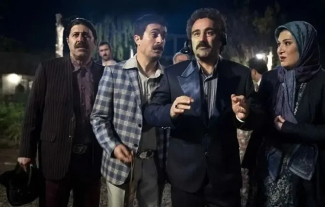 عکس| سفر در زمان؛ صمیمیت «نقی و هما» در پشت صحنه سریال پایتخت 7؛ یک سال قبل
