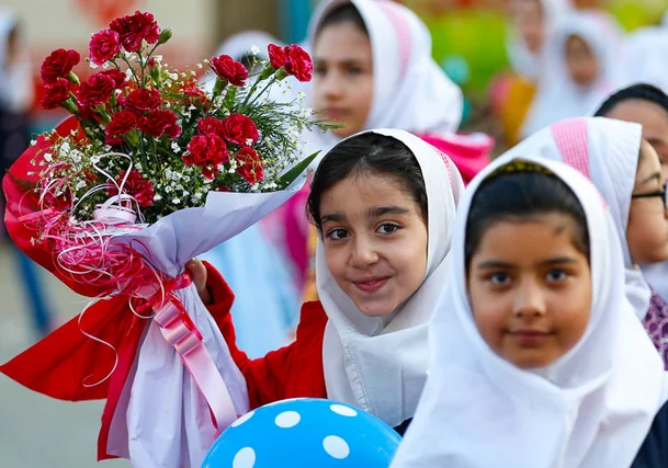 پیام تبریک روز معلم / مجموعه پیامهای عاشقانه، رسمی و ادبی