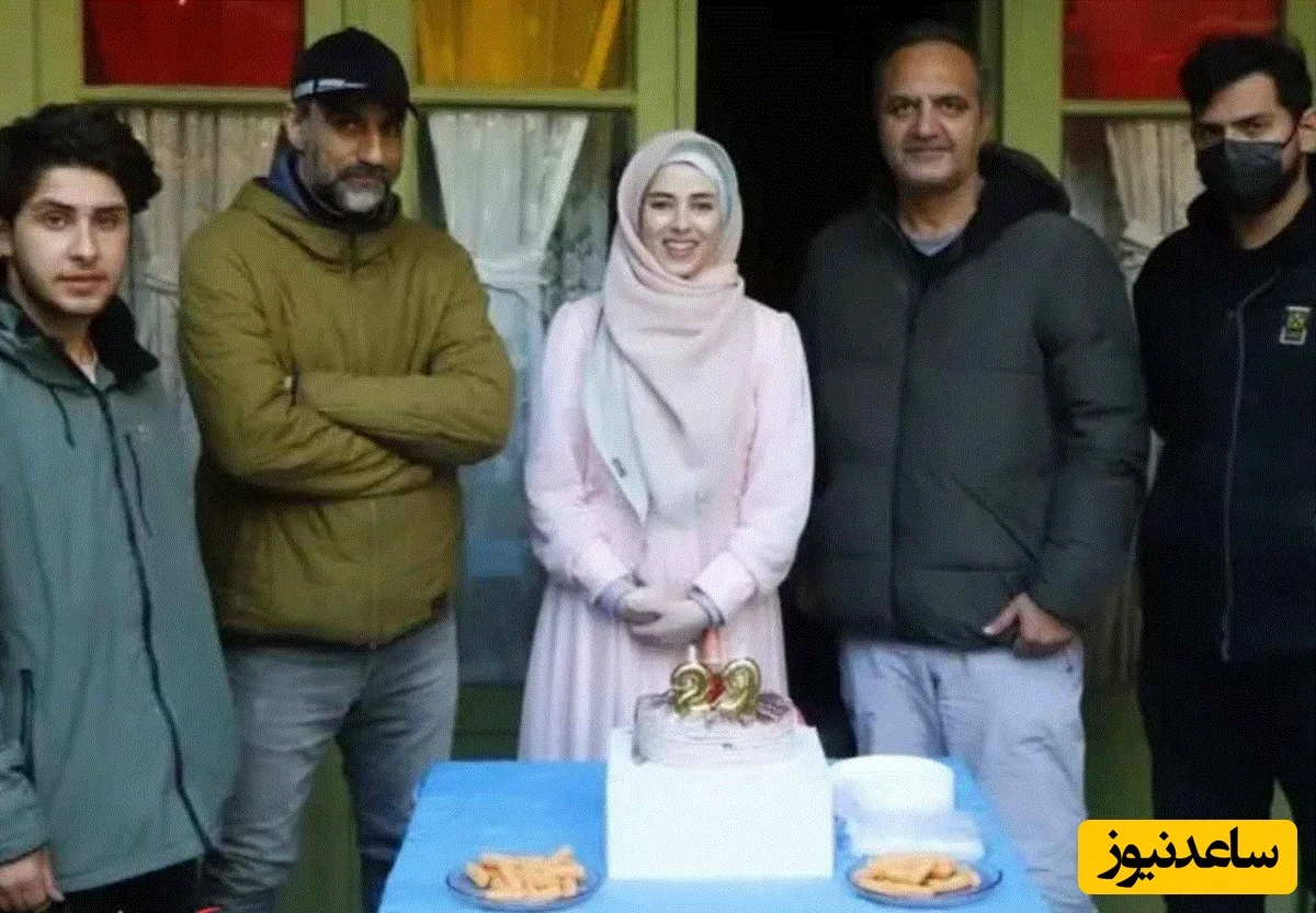 نیلوفر رجاییفر در جشن تولد 29 سالگی