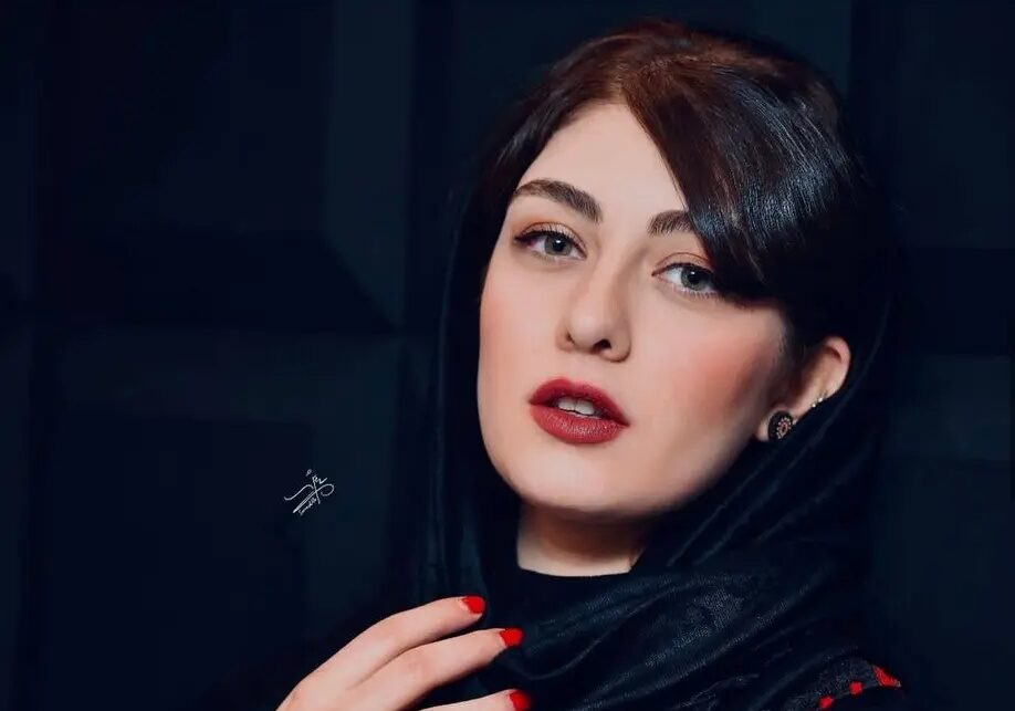 زوایای پنهان زندگی شخصی الیکا ناصری بازیگر دهه هشتادی لو رفت + ویدیو - تصویر شاخص